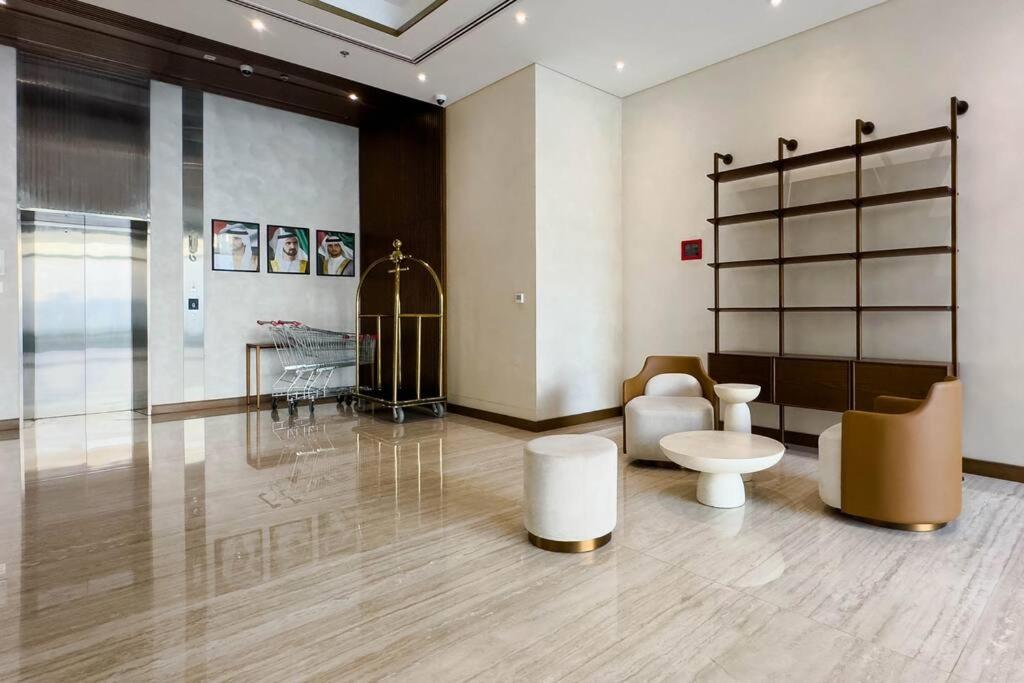 Naseem Elegant Escape In Al Merkadh Apartment *