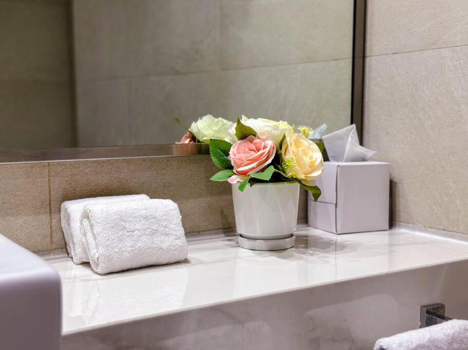 Naseem Elegant Escape In Al Merkadh Apartment Dubai